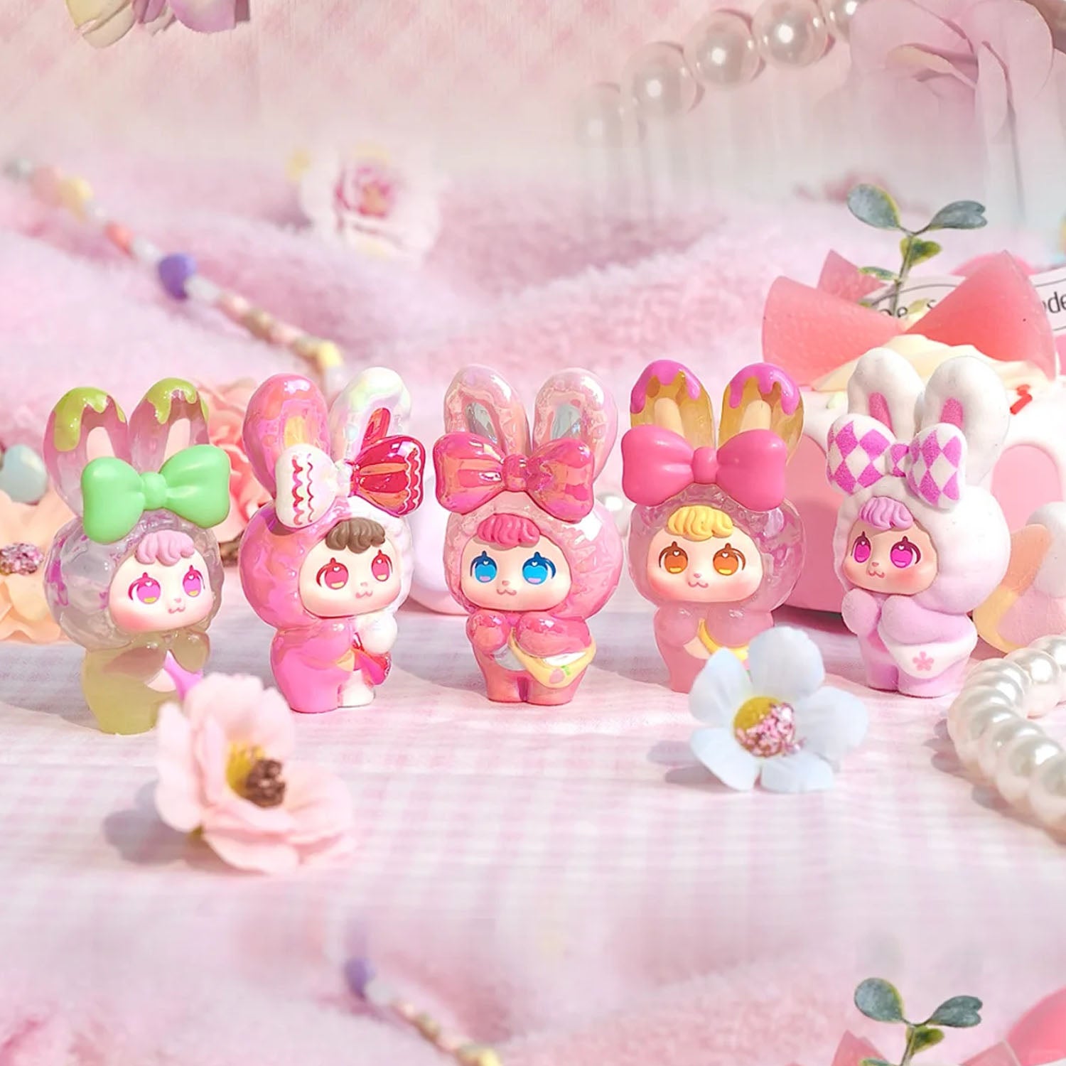 SPBOMI Going Outing Bunny Mini Series Blind Bag