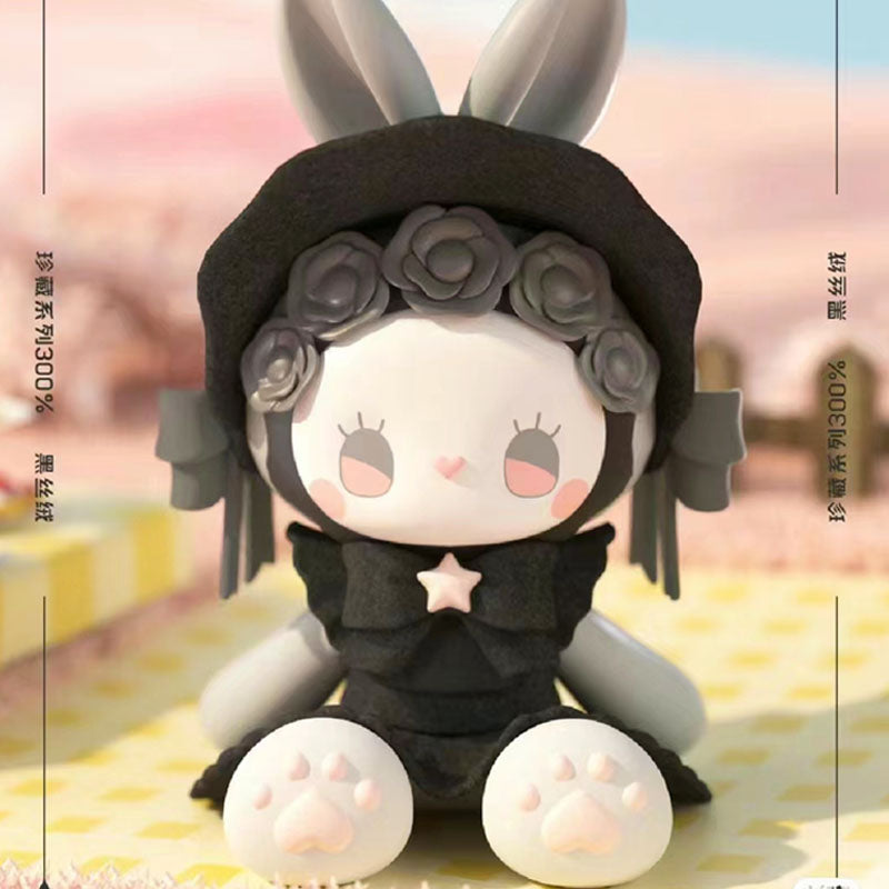 EMMA 300% Black Velvet Limited Big Figure