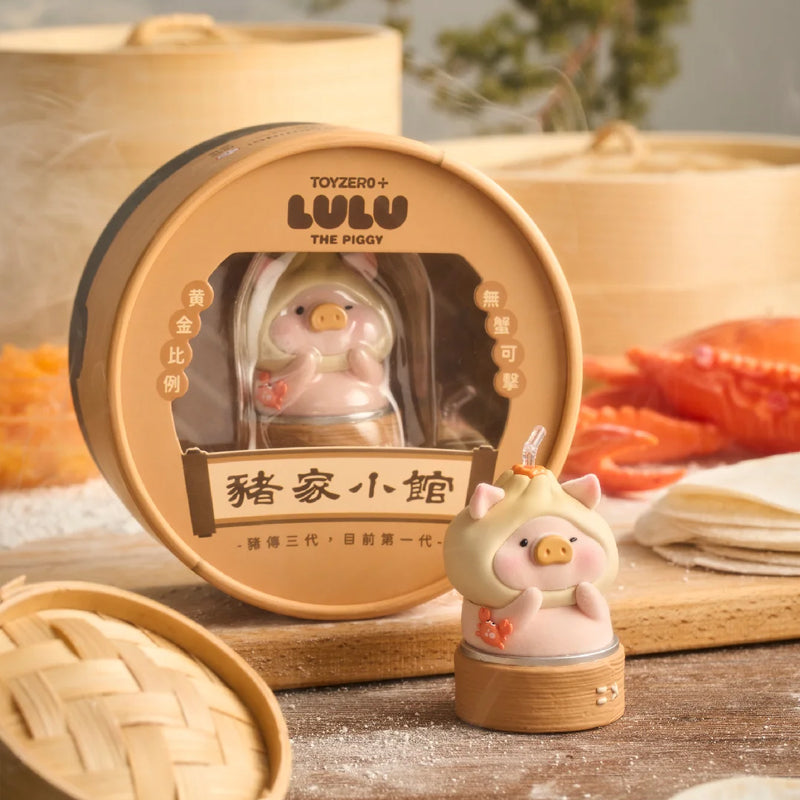 LULU THE PIGGY Crab Roe Bun Hanging Card