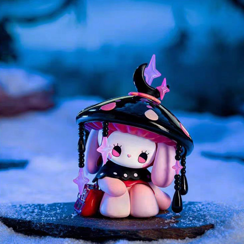 EMMA Traveler Frostveil Villa Limited Hanging Card