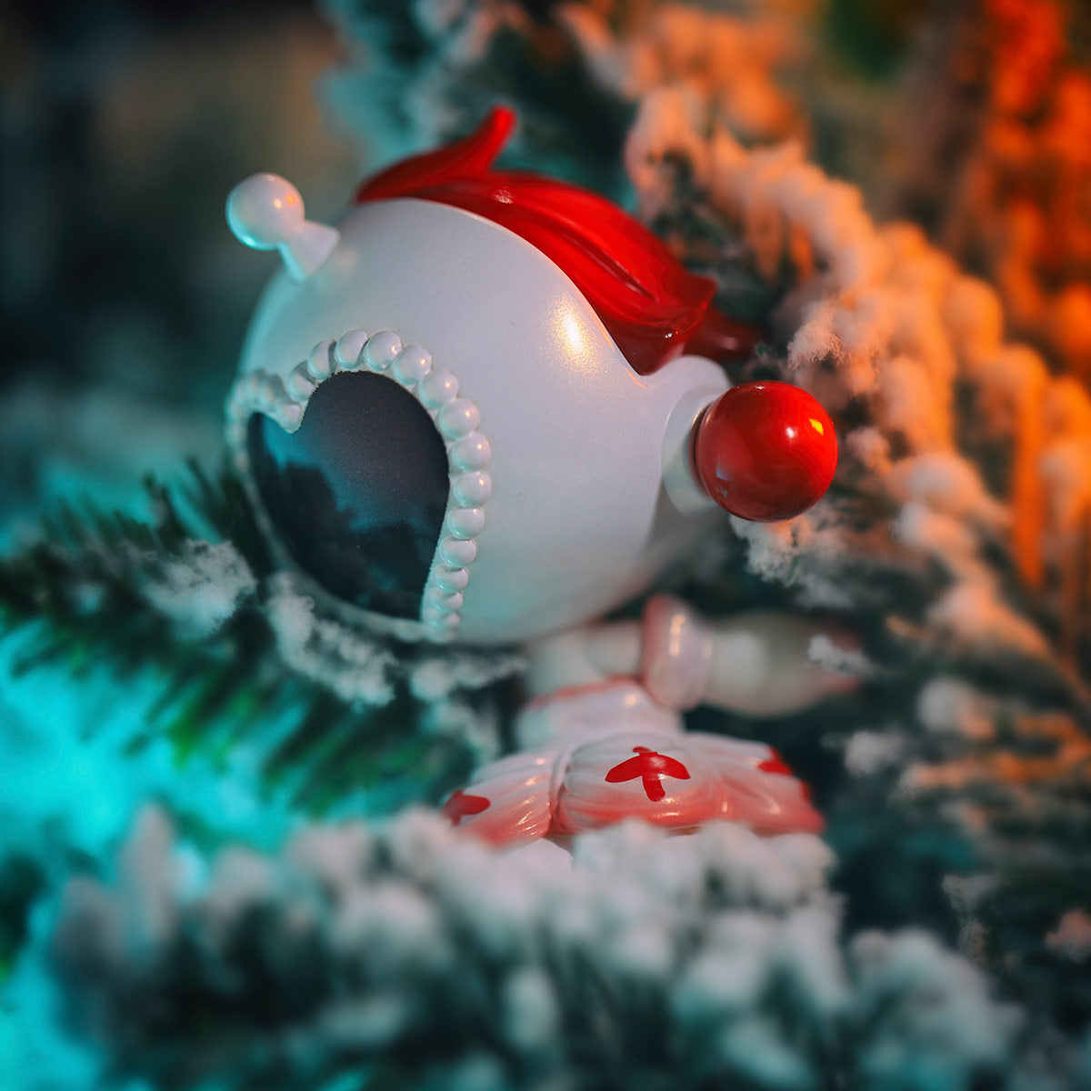 SKULLPANDA スカルパンダ ダークメイド ホワイトメイド SKULLPANDA White Maid Figurine